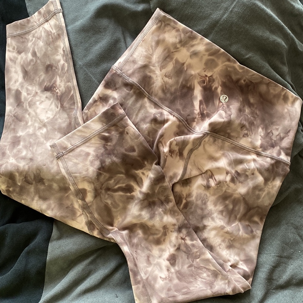 NWOT Lululemon Align pink tiedye leggings